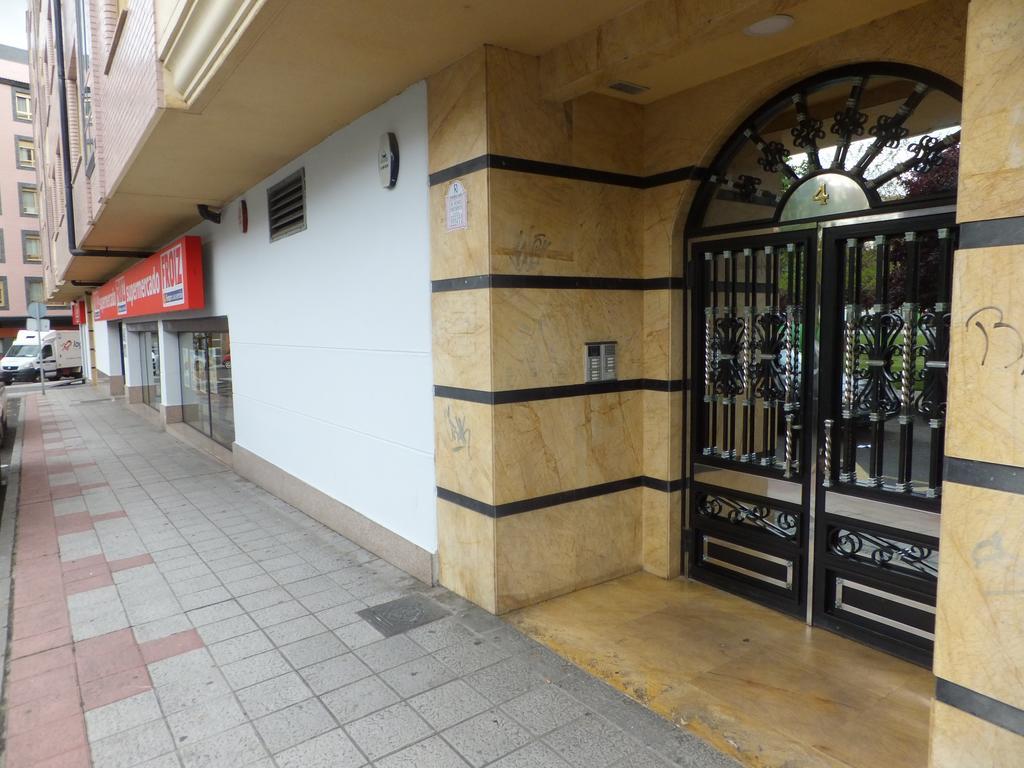 Www Apartamento Conde De Leon Wordpress Com Parking Opcional Zewnętrze zdjęcie
