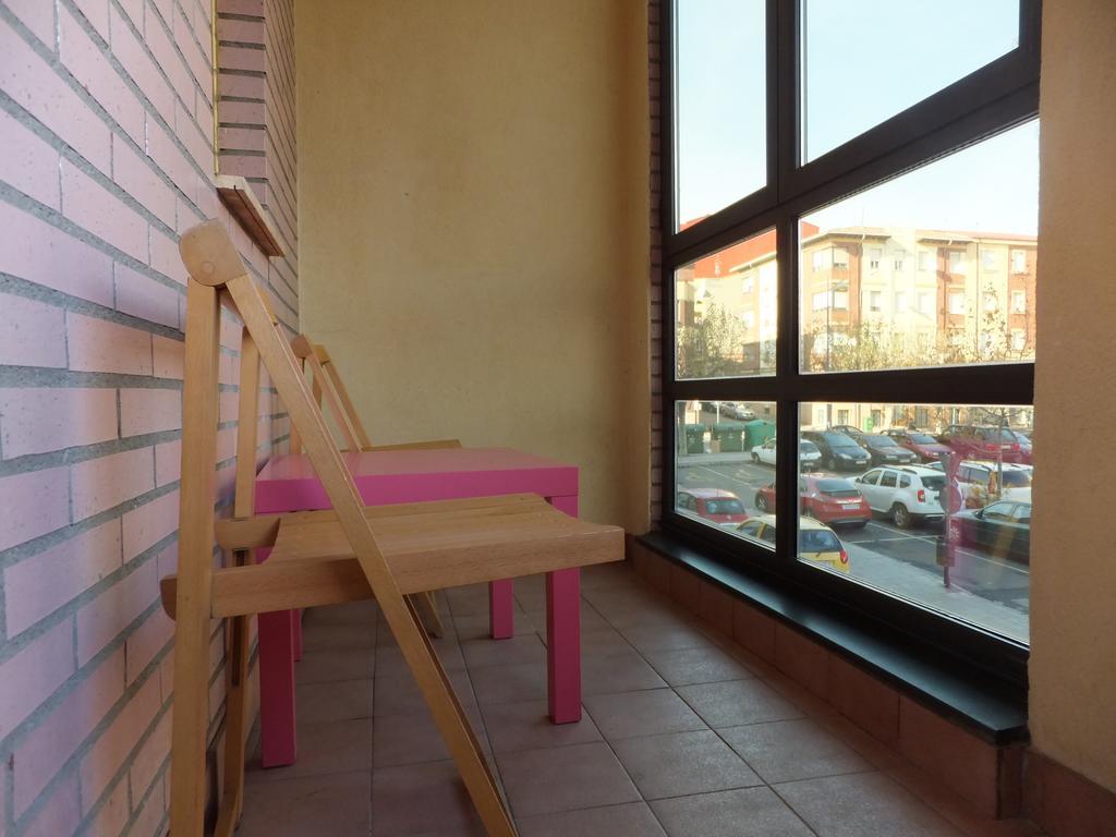 Www Apartamento Conde De Leon Wordpress Com Parking Opcional Zewnętrze zdjęcie